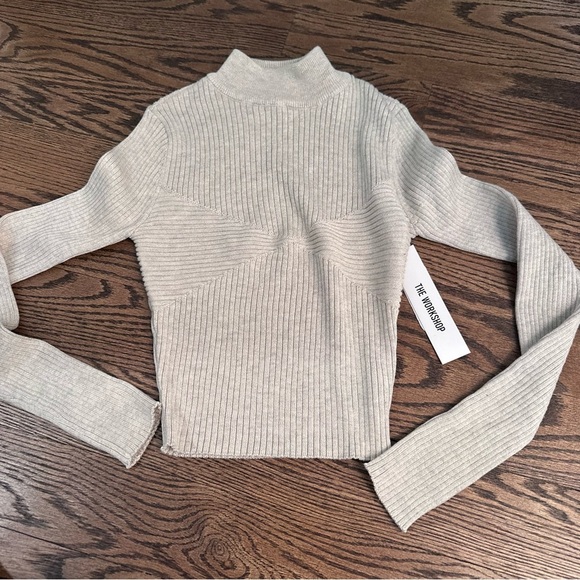 The Workshop NWT Mock Neck Sweater - Picture 1 of 4